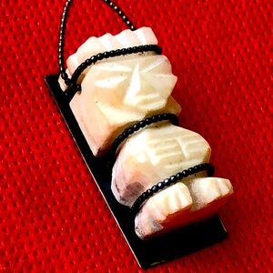 Vintage sterling silver Onyx? Carved Tiki pendant